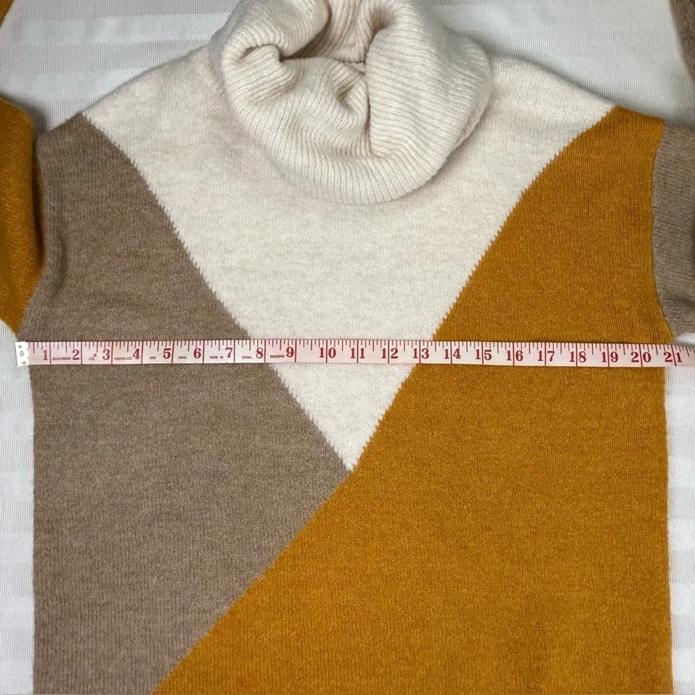 Silverflint Color Block Cowl Neck Tunic Sweater Medium Long Sleeve